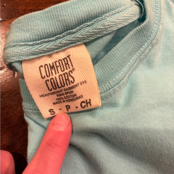 COMFORT COLORS TYLER’S  (AUSTIN, TX) tee shirt! - Picture 4 of 4